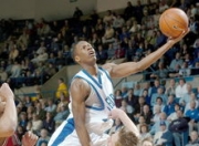 开云体育中国-篮网B队横扫魔术，凯尔·库兹马打破历史纪录