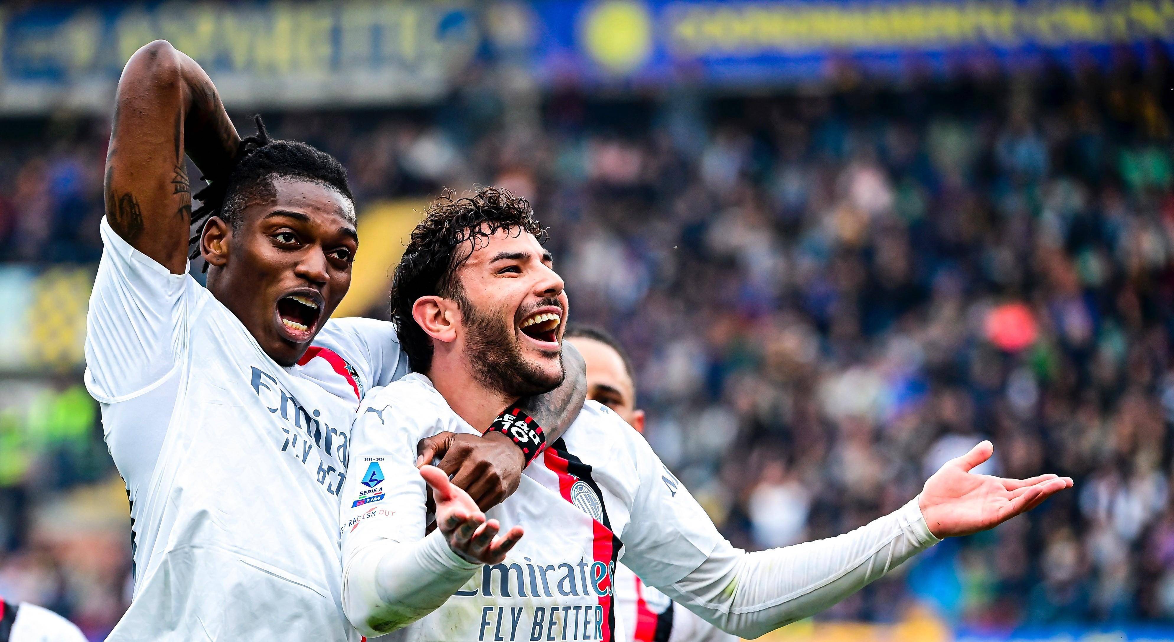 包含AC米兰告别五连胜，遭遇攻守不协调的词条