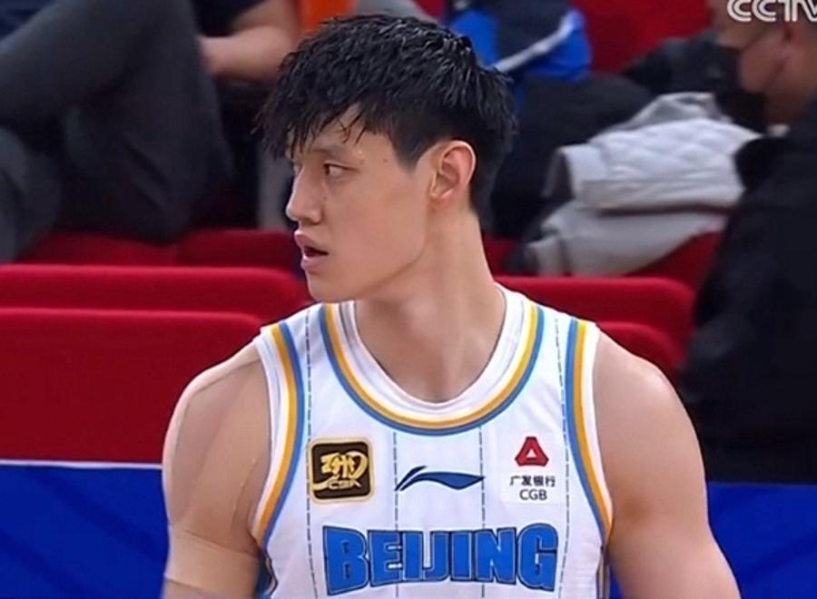 包含上海男篮成功逆转,取得意外胜利的词条 包含上海男篮成功逆转,取得意外胜利的词条