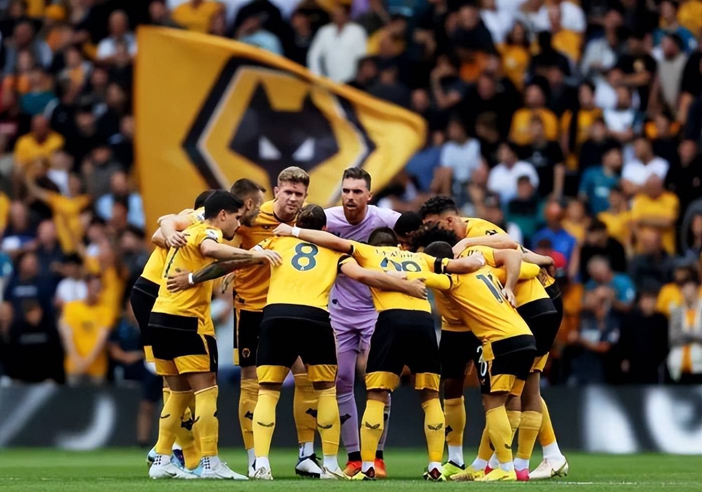 水晶宫主场完胜伯恩茅斯,球队士气大增 水晶宫主场完胜伯恩茅斯,球队士气大增