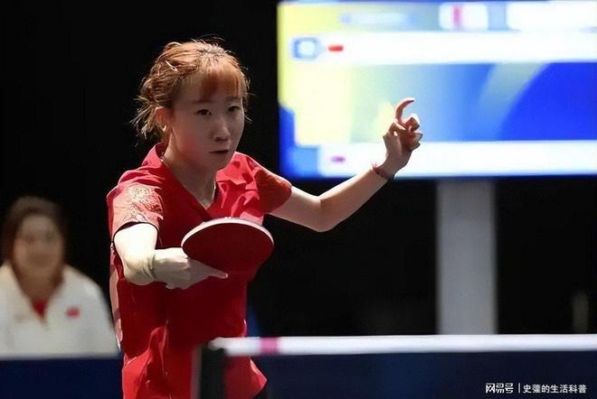 杰出表现：足球女将引领球队获胜