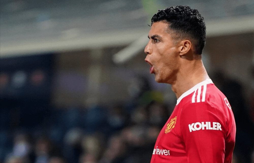 利亚尔主场战平对手,保持稳定表现 利亚尔主场战平对手,保持稳定表现