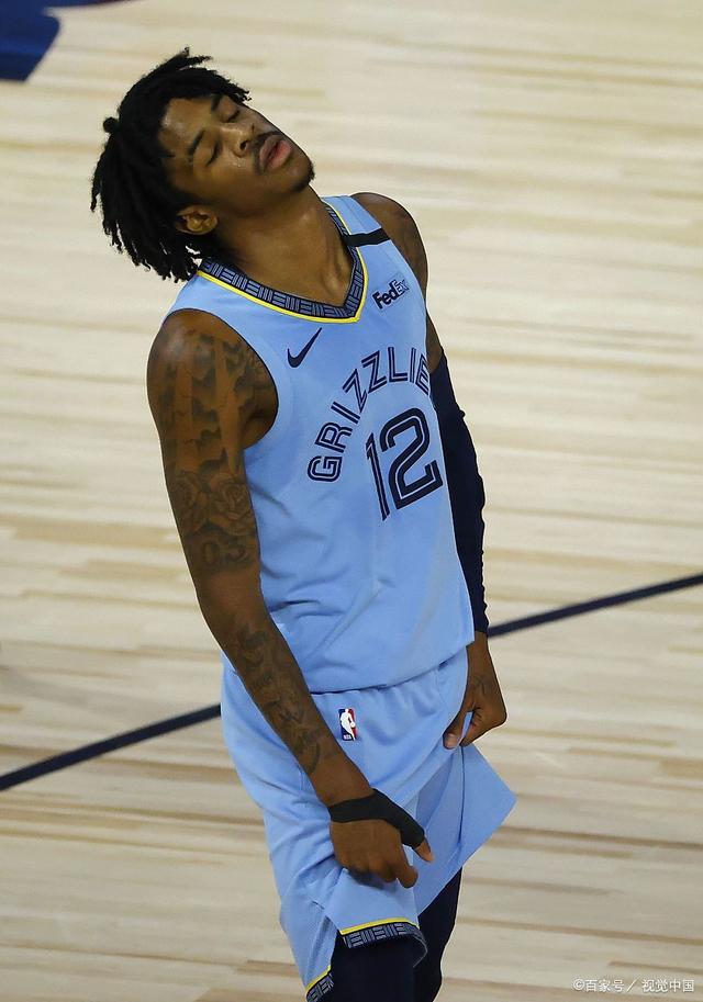 巴勒莫队遭遇惨败,急需调整状态 巴勒莫队遭遇惨败,急需调整状态