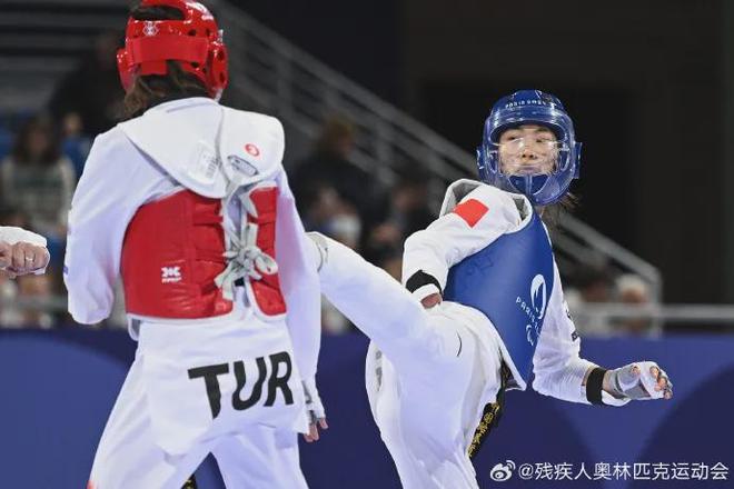 包含爱尔兰选手斩获划船铜牌，为国争光的词条