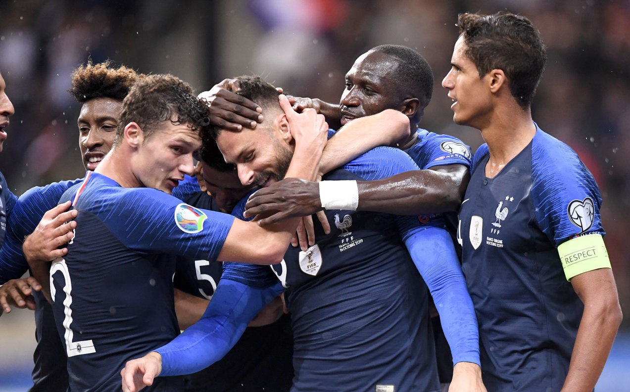 法国队险胜印尼队,马琳状态火热 法国队险胜印尼队,马琳状态火热